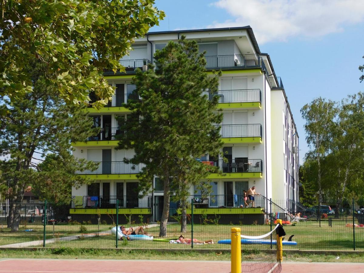Appartement Katamaran à Siófok Extérieur photo